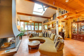 Superbe maison en pierre bordelaise avec parking, deux lits doubles, terrasse et jardin
